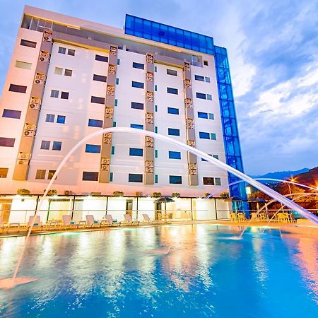 Hotel Blue 66 Кали Екстериор снимка