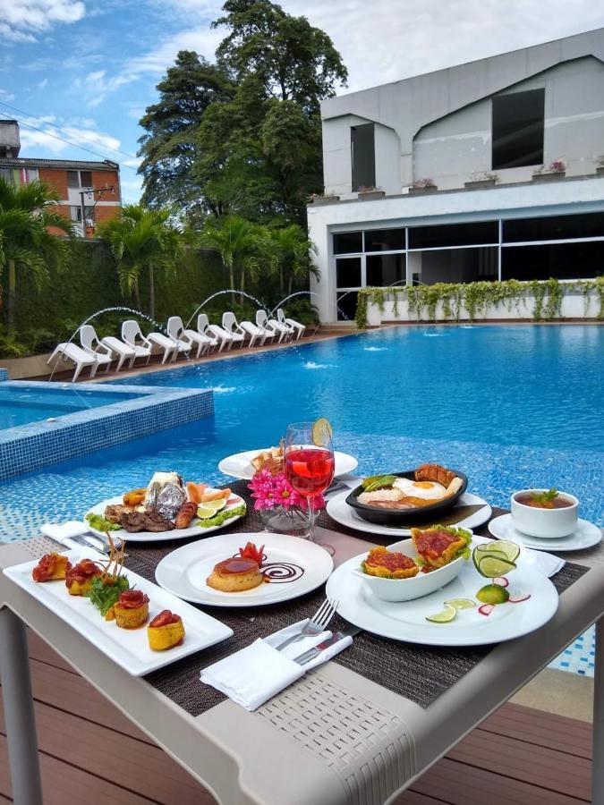 Hotel Blue 66 Кали Екстериор снимка
