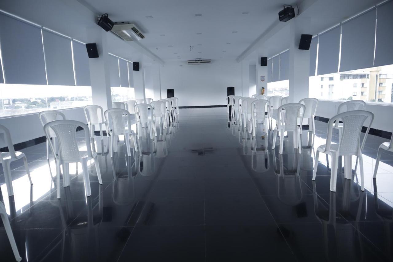 Hotel Blue 66 Кали Екстериор снимка