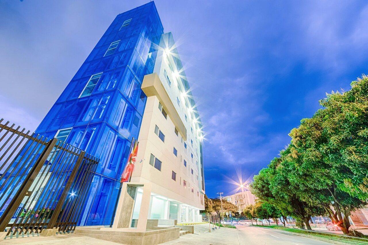 Hotel Blue 66 Кали Екстериор снимка