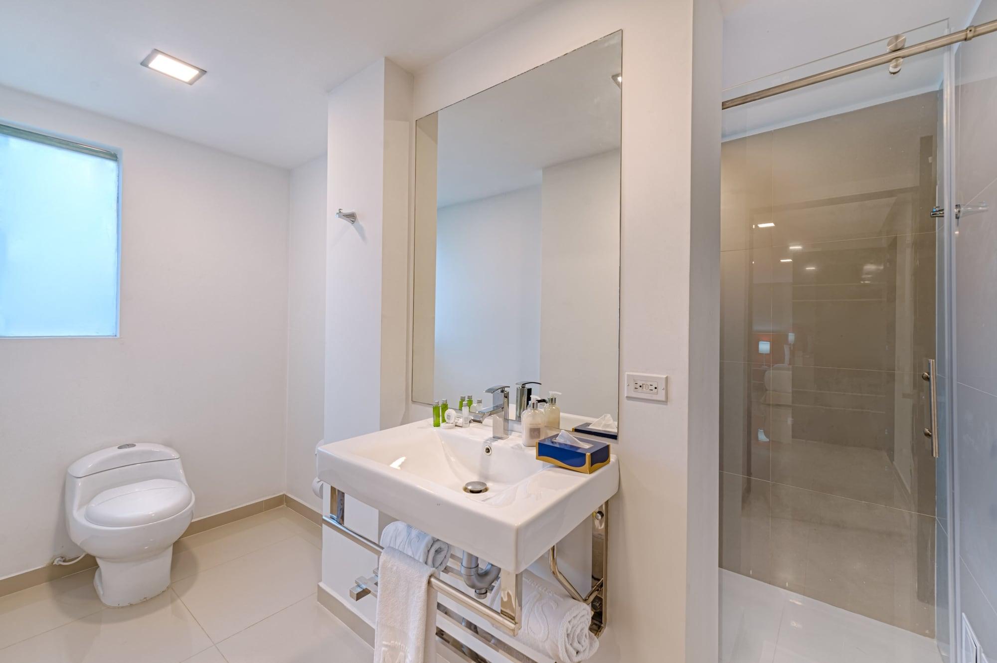 Hotel Blue 66 Кали Екстериор снимка