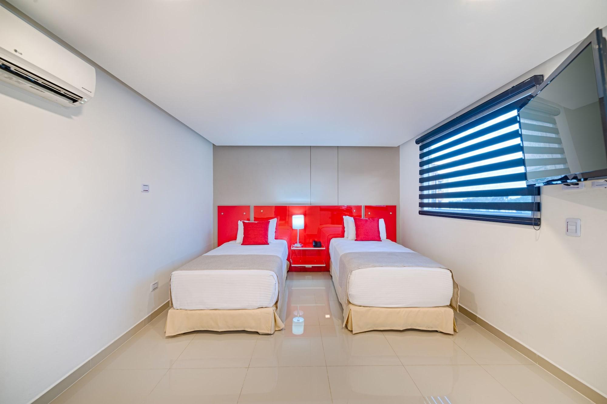 Hotel Blue 66 Кали Екстериор снимка