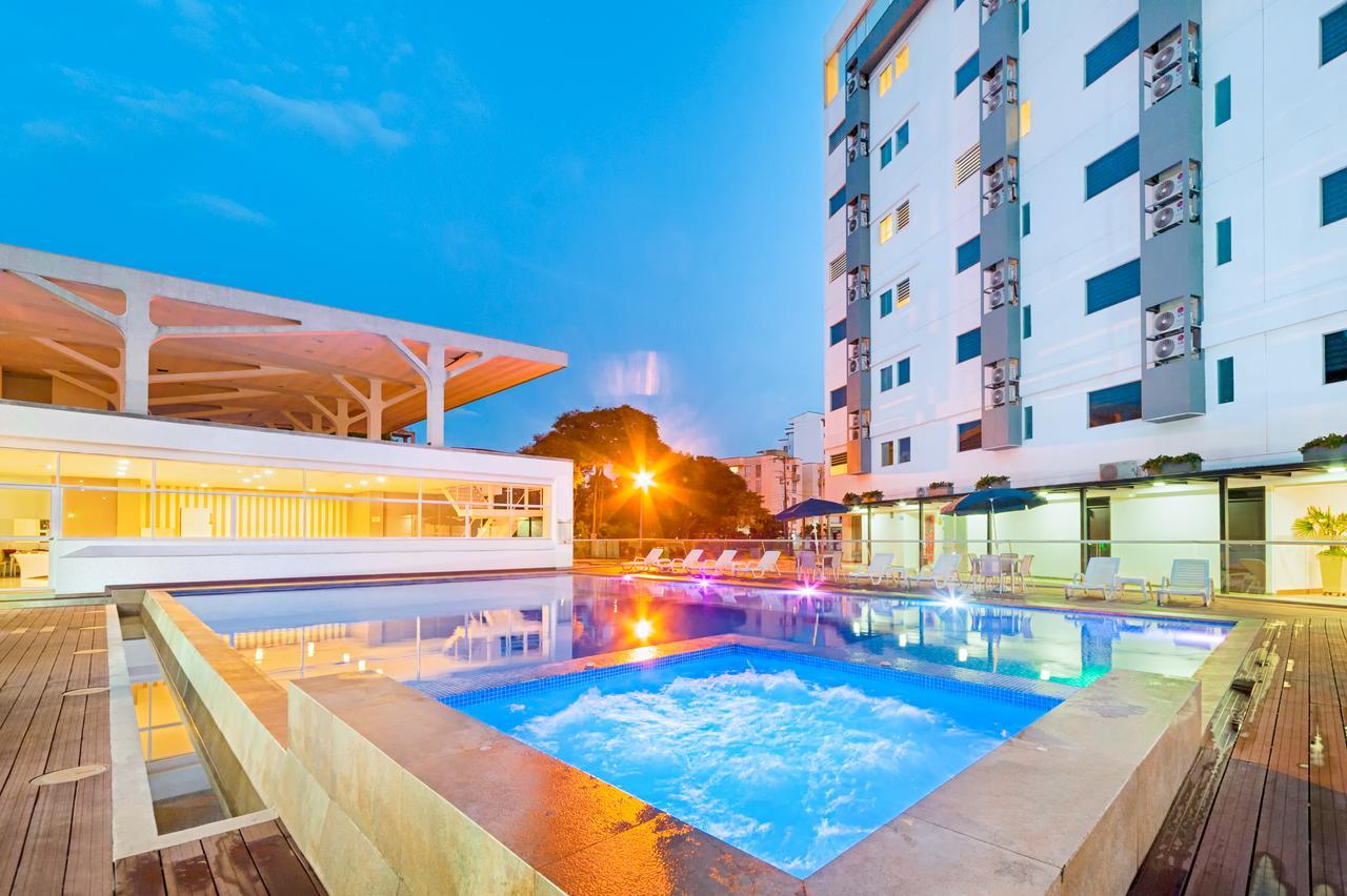 Hotel Blue 66 Кали Екстериор снимка